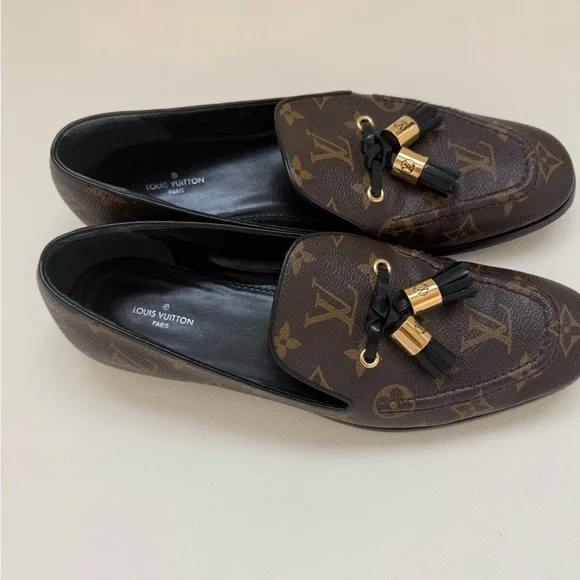 Louis Vuitton shoes - Picture 6 of 8